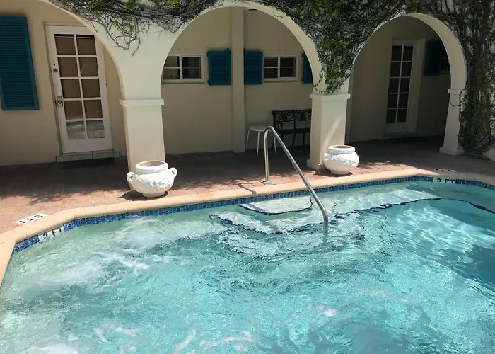 Courtyard Villa